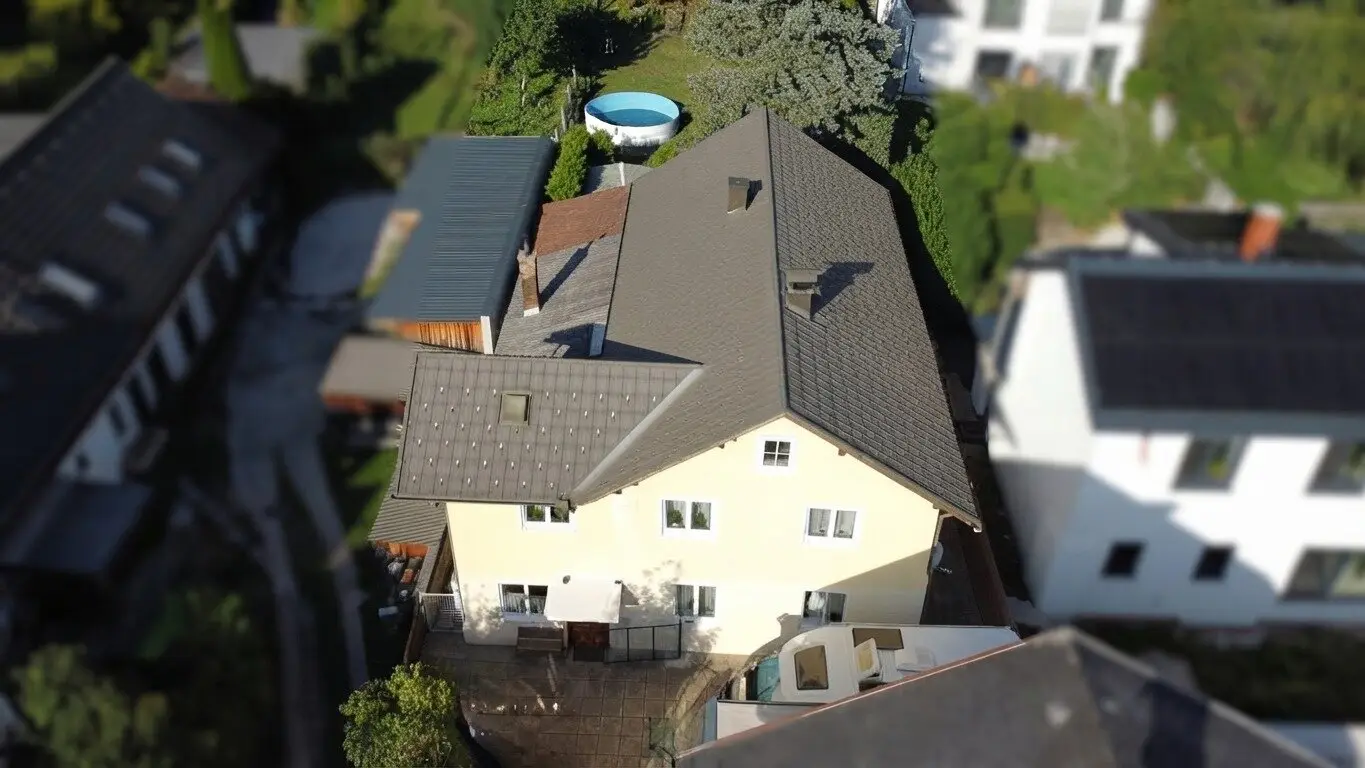Für Selbermacher mit Vision: Einfamilienhaus auf großem Grundstück in Pernitz