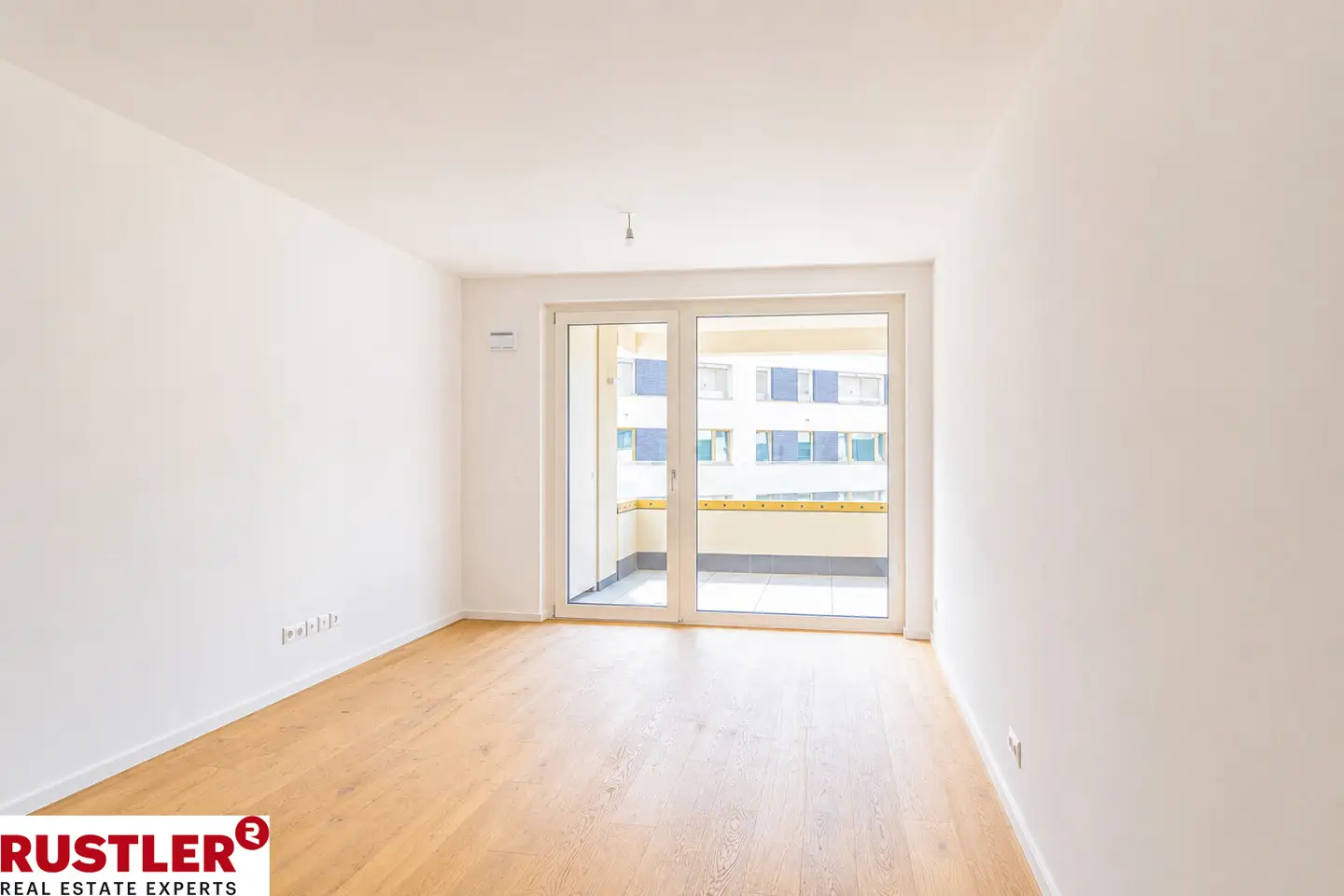 Erstbezug Dachgeschosswohnung nahe Hauptbahnhof