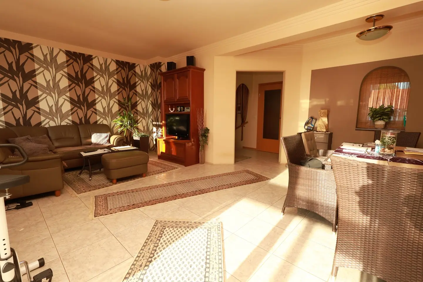 Single-family house in sunny location!