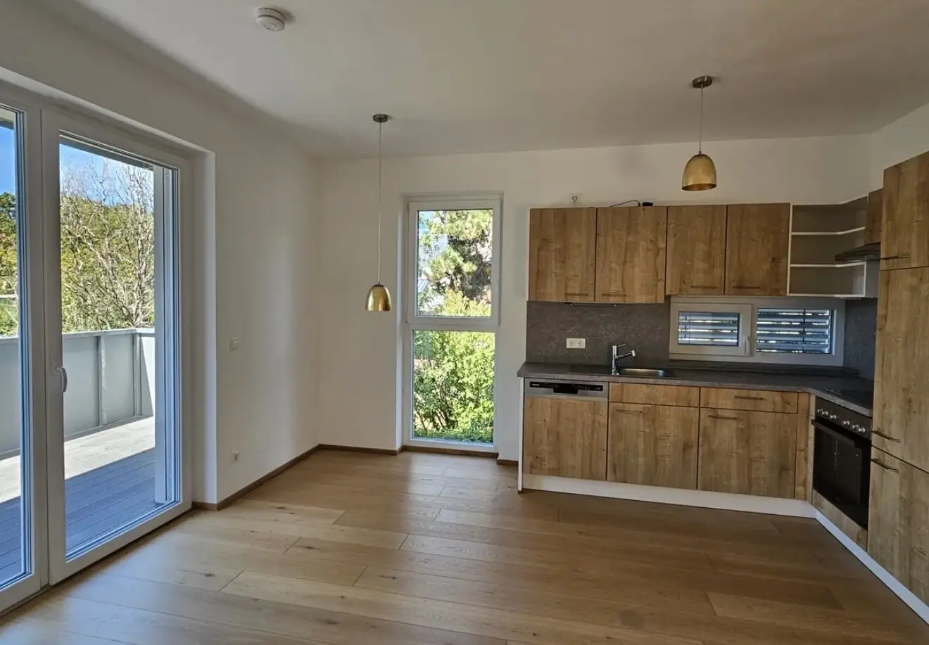 Neuwertige 3-Zi-Wohnung mit Terrasse, Parkplatz &amp; Einbauküche in Graz 8010 – 333.000 €