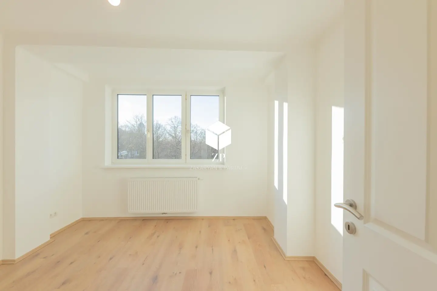 Sonnige 3-Zimmer-Wohnung ~ Nähe Park &amp; Matzleinsdorfer Platz ~ Top Lage, vermietet bis Dezember 2027 mit 4% Rendite!