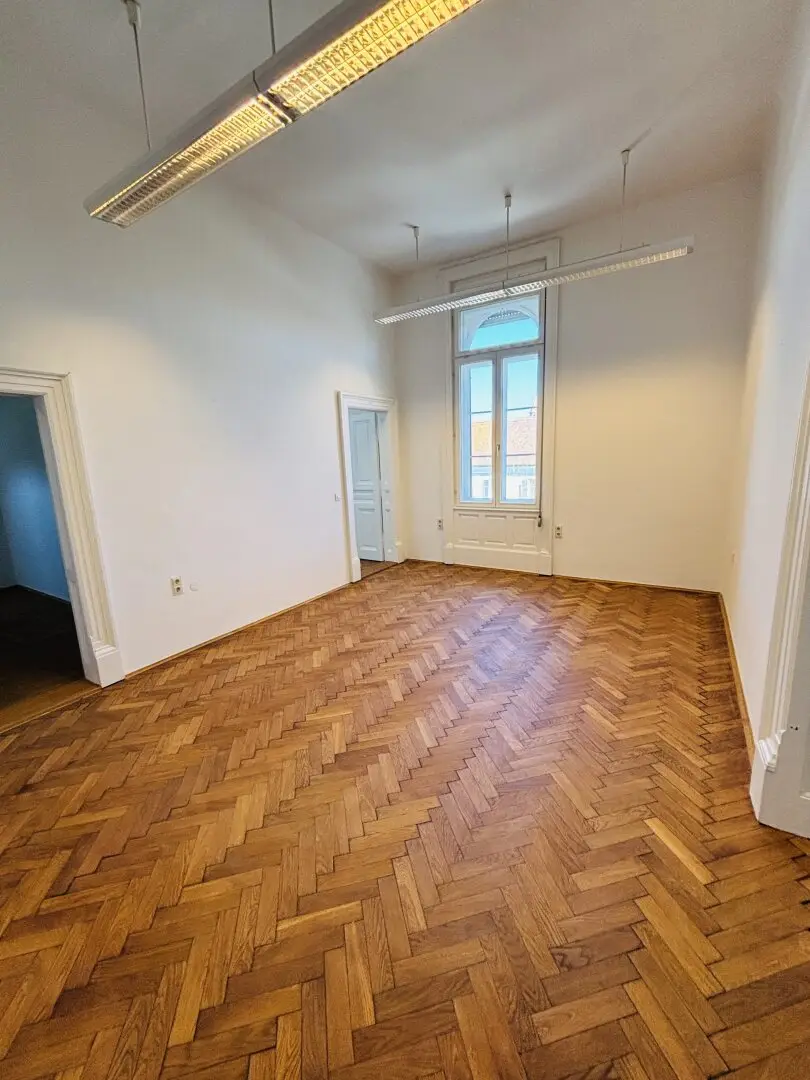 Arbeiten mit Stil: Einzigartige Büro- &amp; Praxisräume im Herzen von Bad Radkersburg – 134,77 m² historische Eleganz trifft Moderne