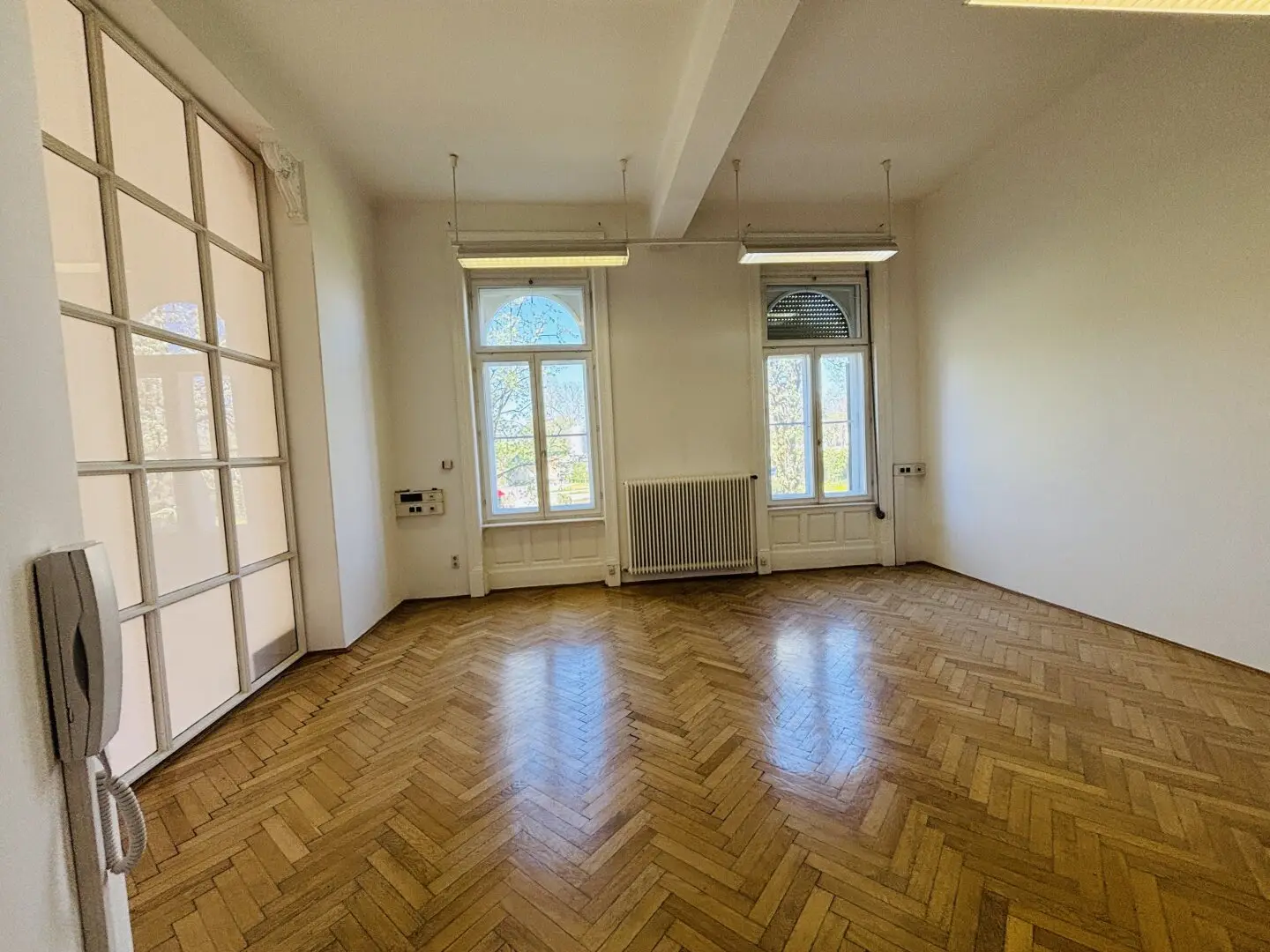 Einzigartige Gewerbefläche mit 71 m² Saal im Herzen von Bad Radkersburg – 145,23 m² für Büro, Praxis, Yoga, Tanz &amp; kreative Konzepte