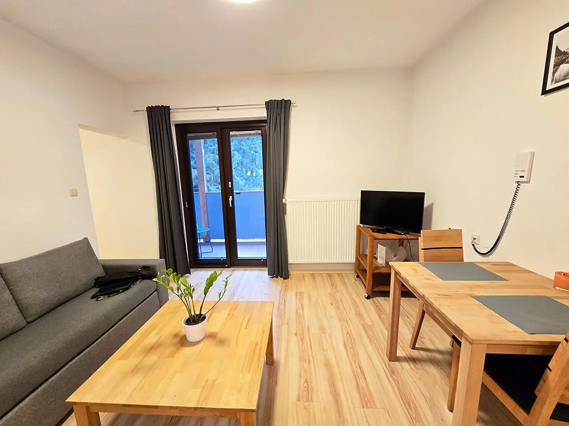 *** BALKON *** WARMMIETE *** KFZ STELLPLATZ *** GEMEINSCHAFTSGARTEN *** VR-RUNDGANG ***