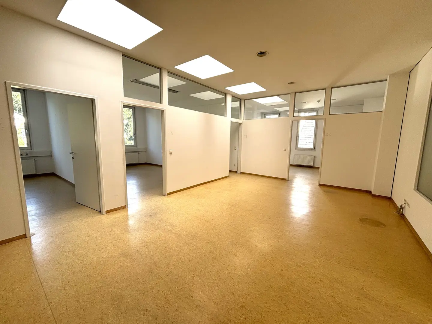 Repräsentative Stadtadresse mit Aufzug und zwei Parkplätzen Wohnung