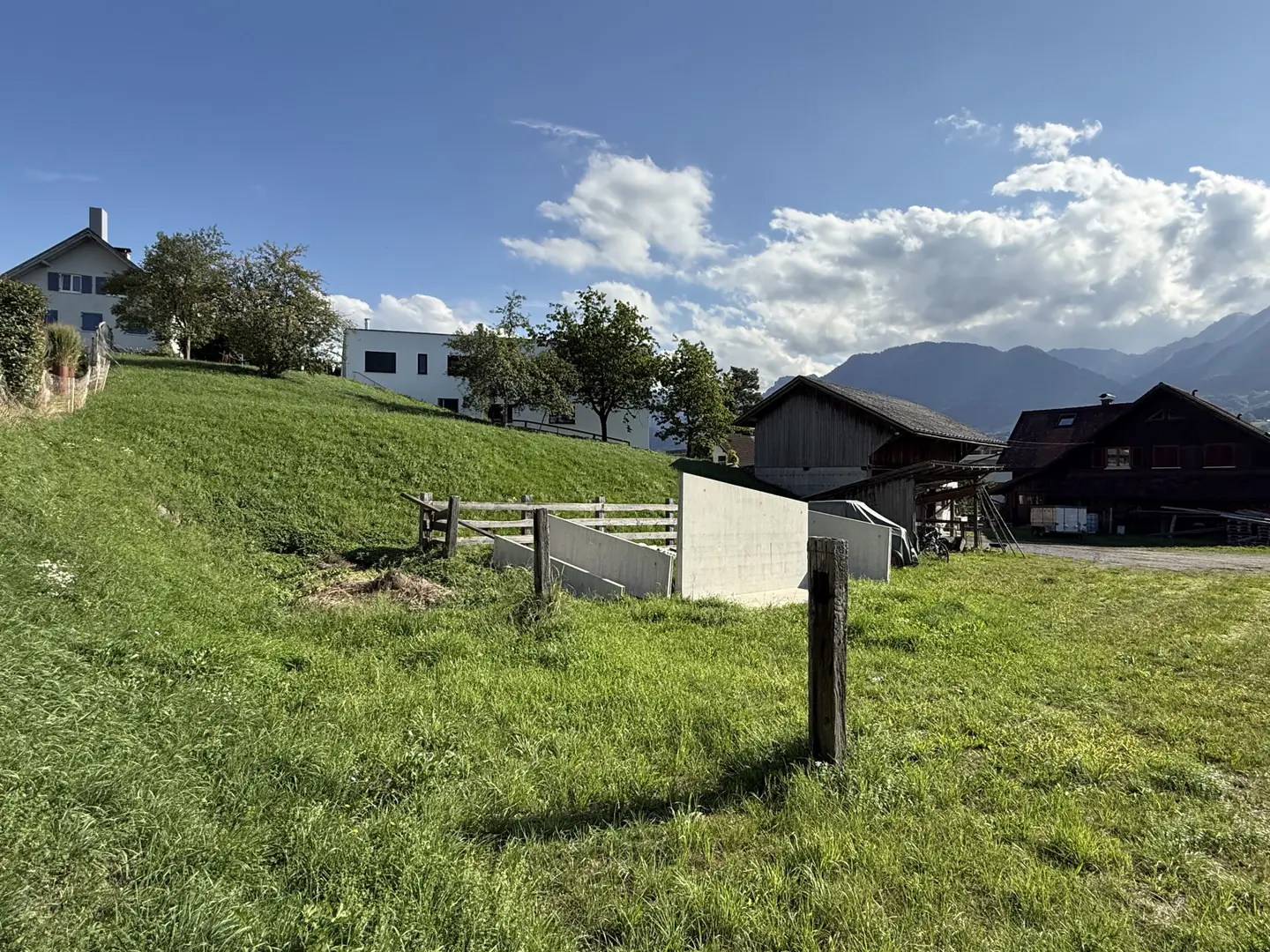 Sonniges Baugrundstück zentral und ruhig Wohnung
