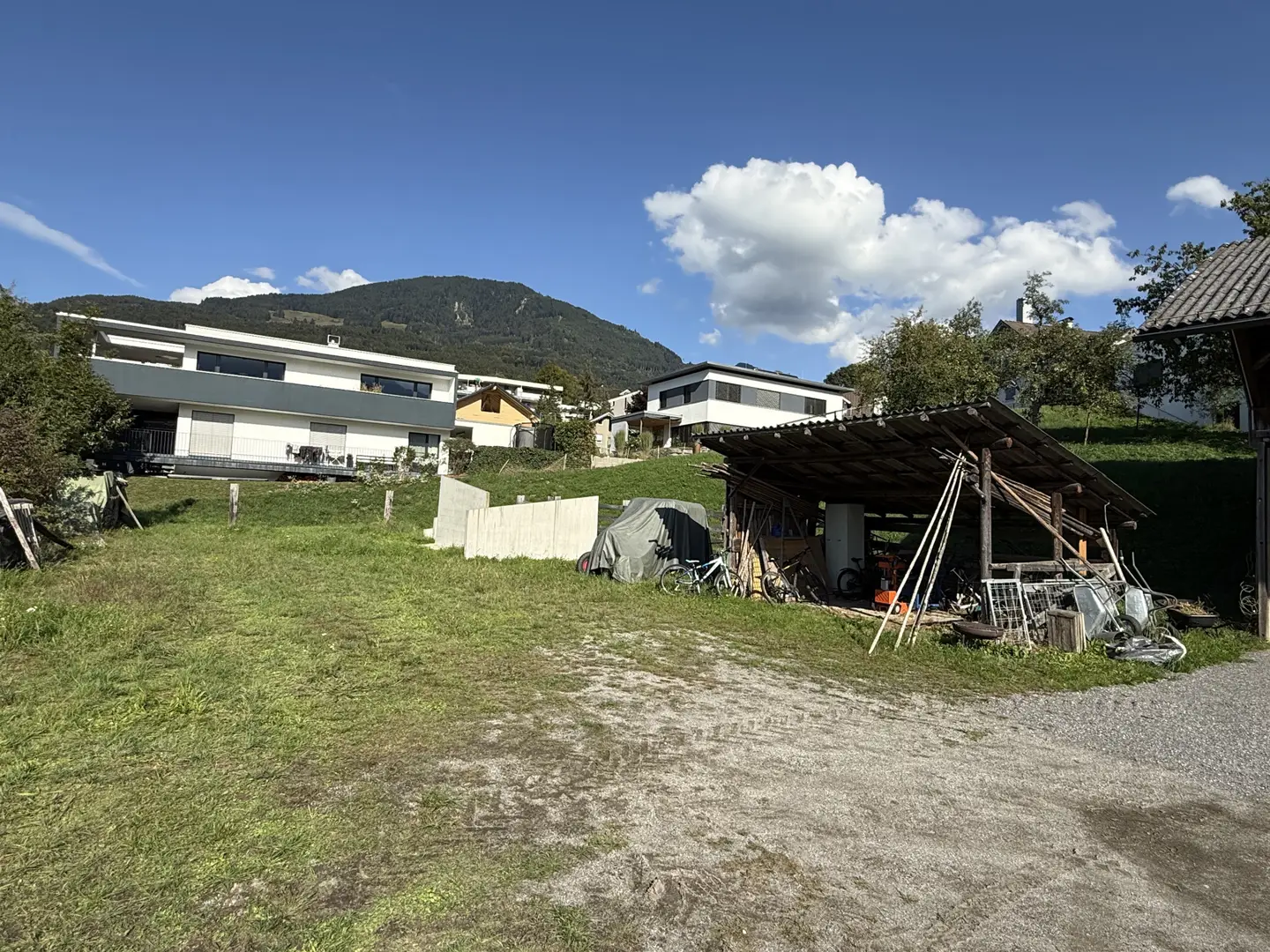 Sonniges Baugrundstück zentral und ruhig Wohnung