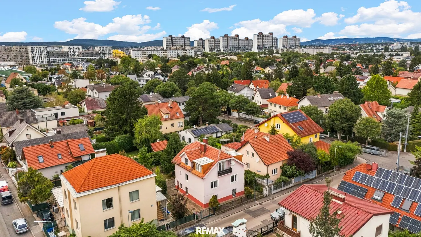 Ein Haus mit Geschichte....und viel Raum für neue Ideen!