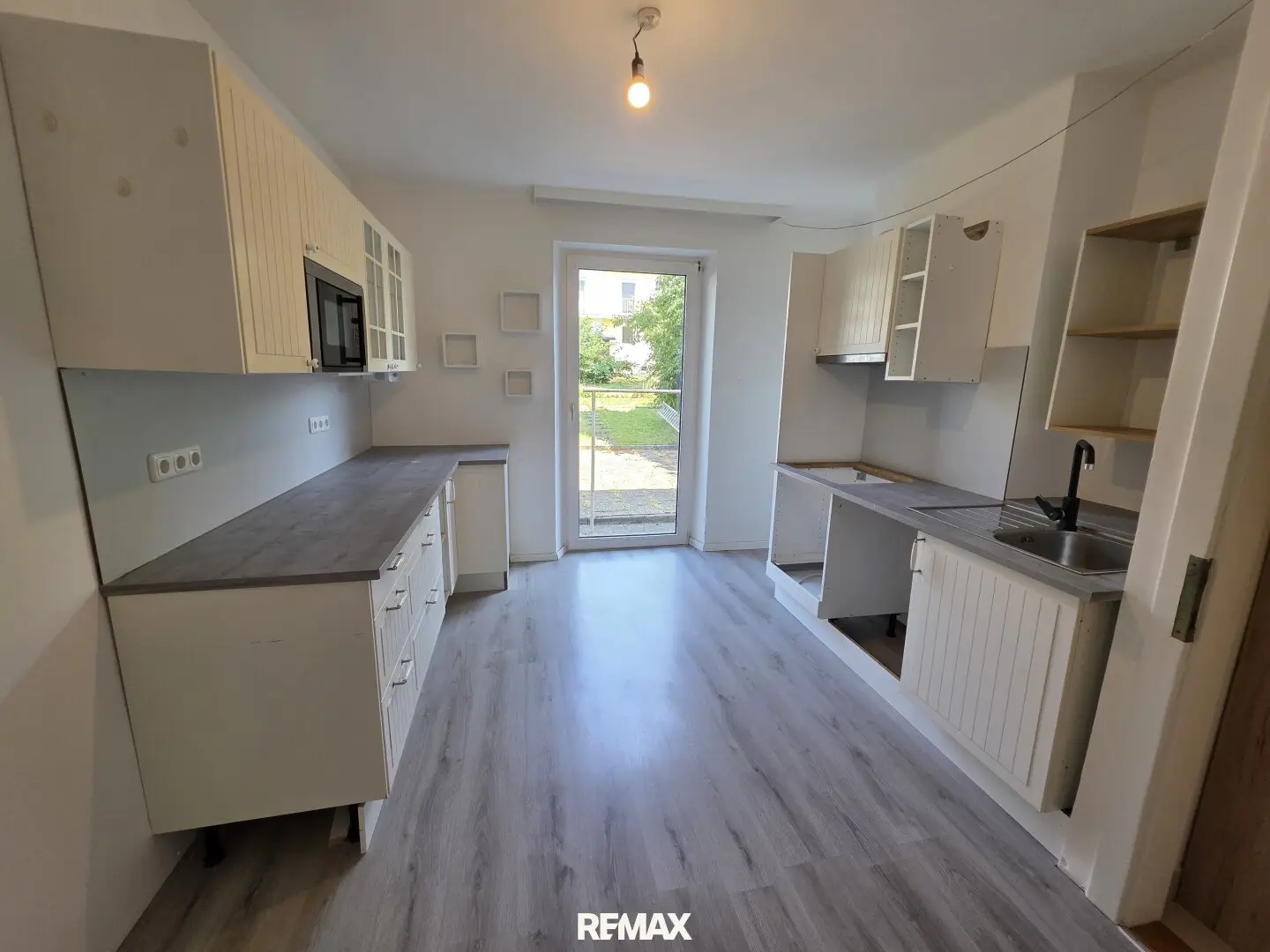 ***OPEN HOUSE, Freitag, 16. Oktober 2026 von 14 - 16 Uhr*** Viel Platz für Ihre Wohnideen – Reihenhaus mit Wohnungseigentum in Neumarkt