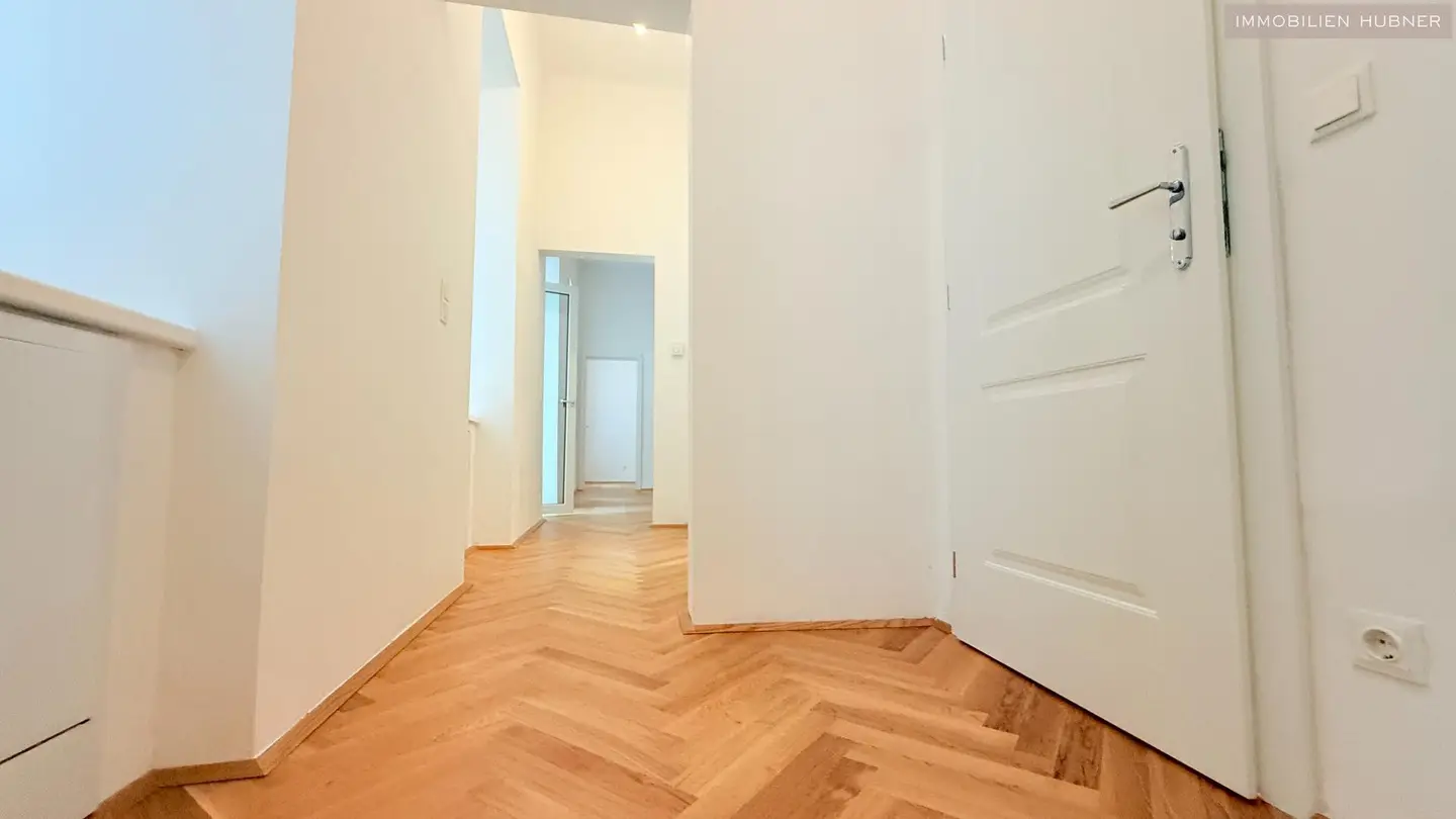 Altbauwohnung nahe Augarten mit ruhigem Innenhofbalkon
