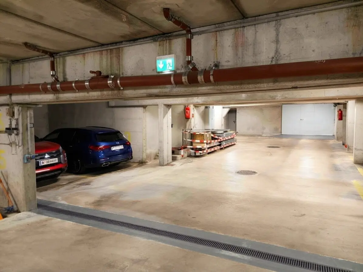 Bequem parken - U4 Ober St.Veit