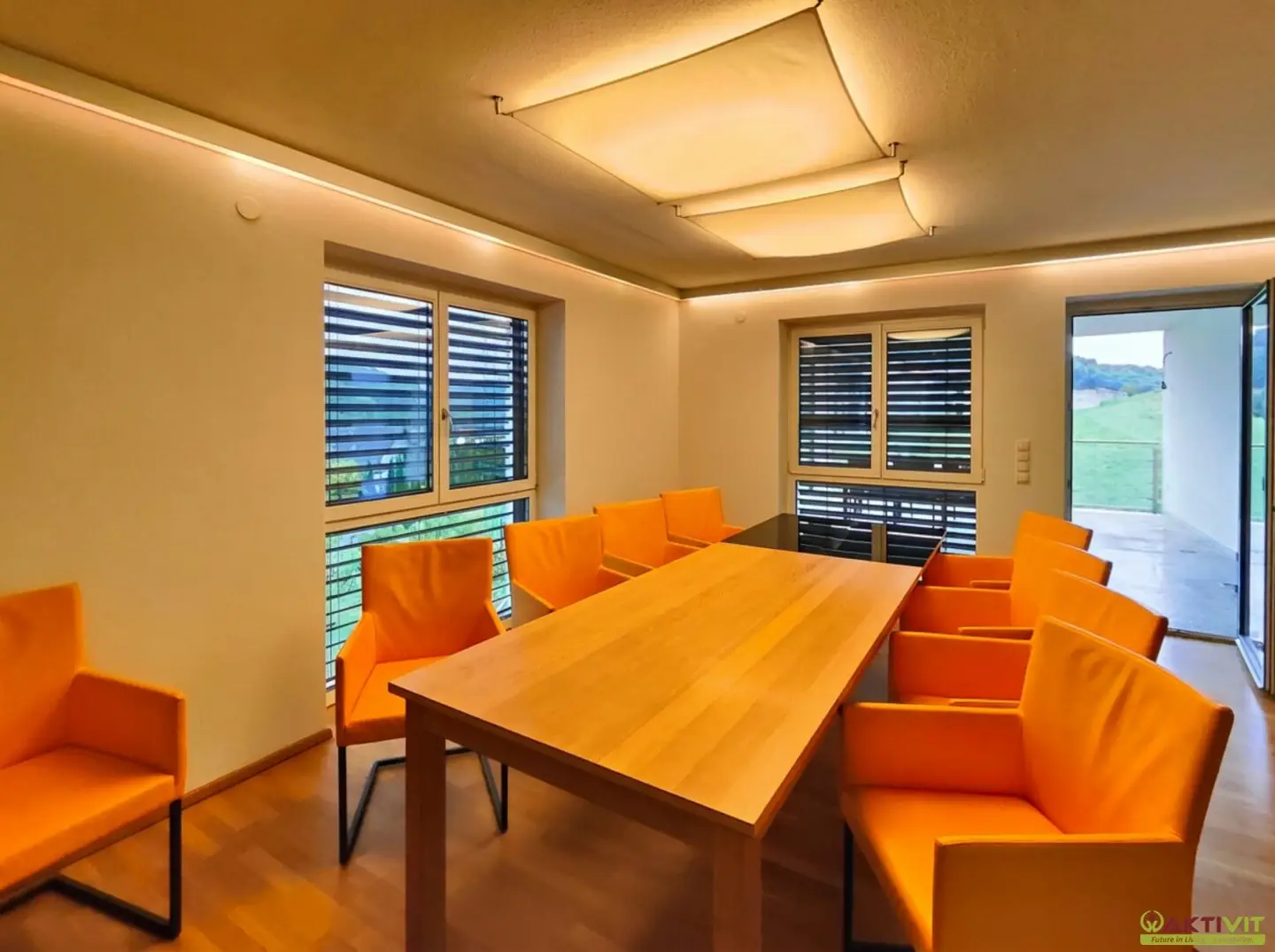 Individual architect villa with dream kitchen and large plot in scenic location in southern Burgenland.