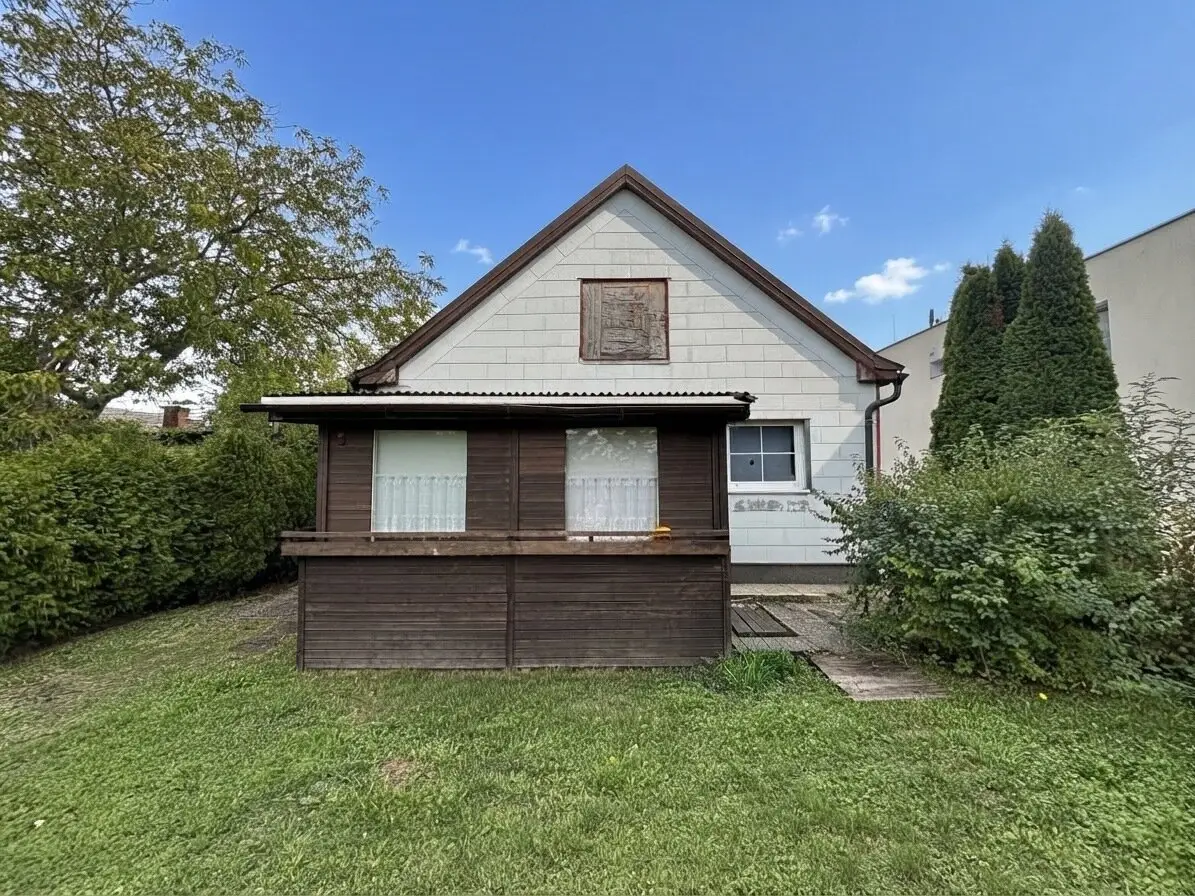 Saniere das Haus und mach was daraus oder reiße es ab und bau neu! teilunterkellert | gepflegter Garten mit Gartenhütte