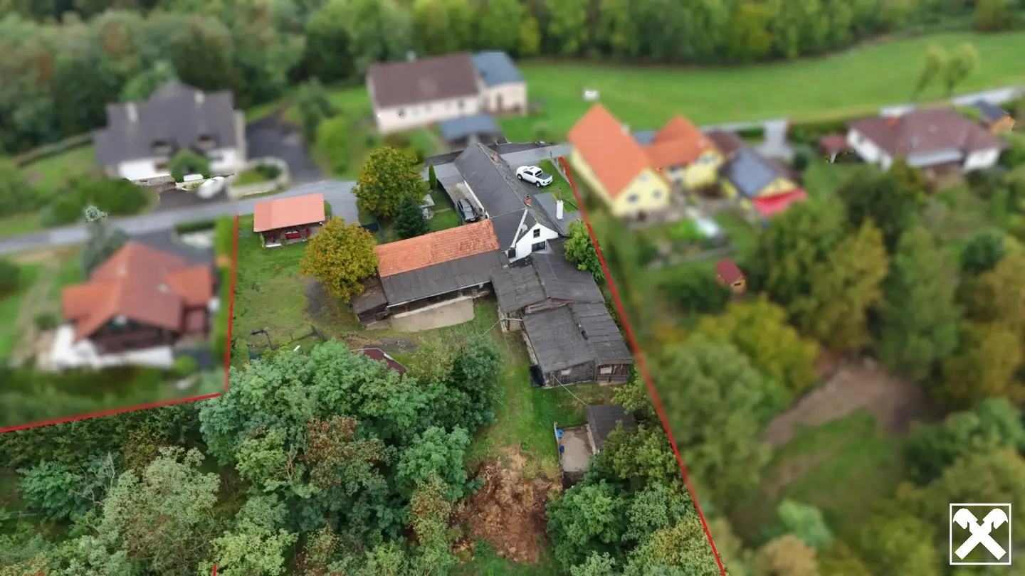 Wohnung im ländlichen Anwesen mit eigenem Teich