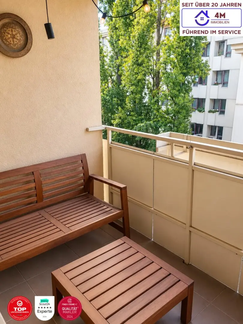 2-room apartment with loggia in attractive location at Mittersteig