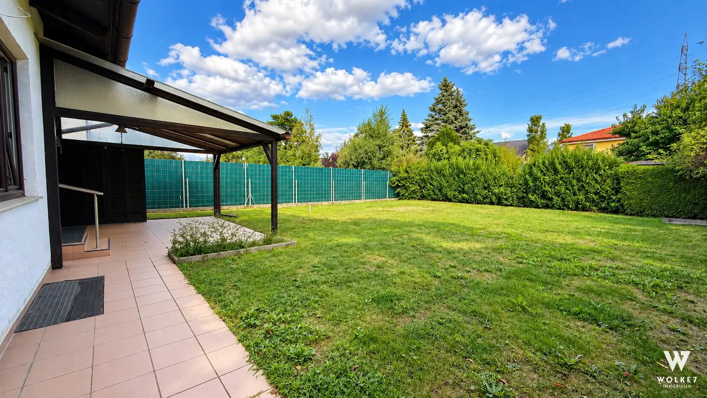 Great house with 5 rooms | Private garden, terrace &amp; 3 parking spaces | Essling