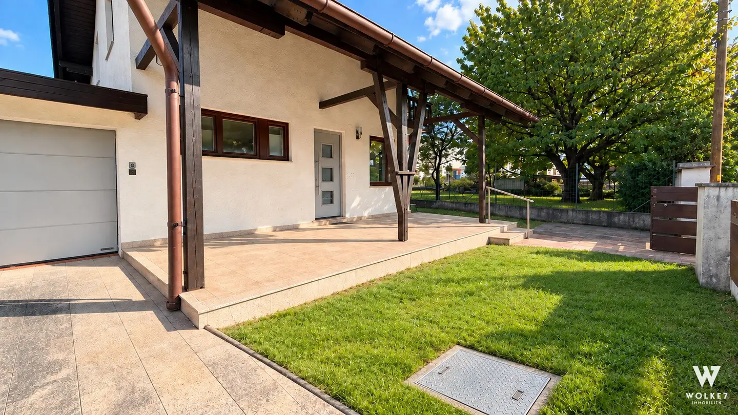 Great house with 5 rooms | Private garden, terrace &amp; 3 parking spaces | Essling