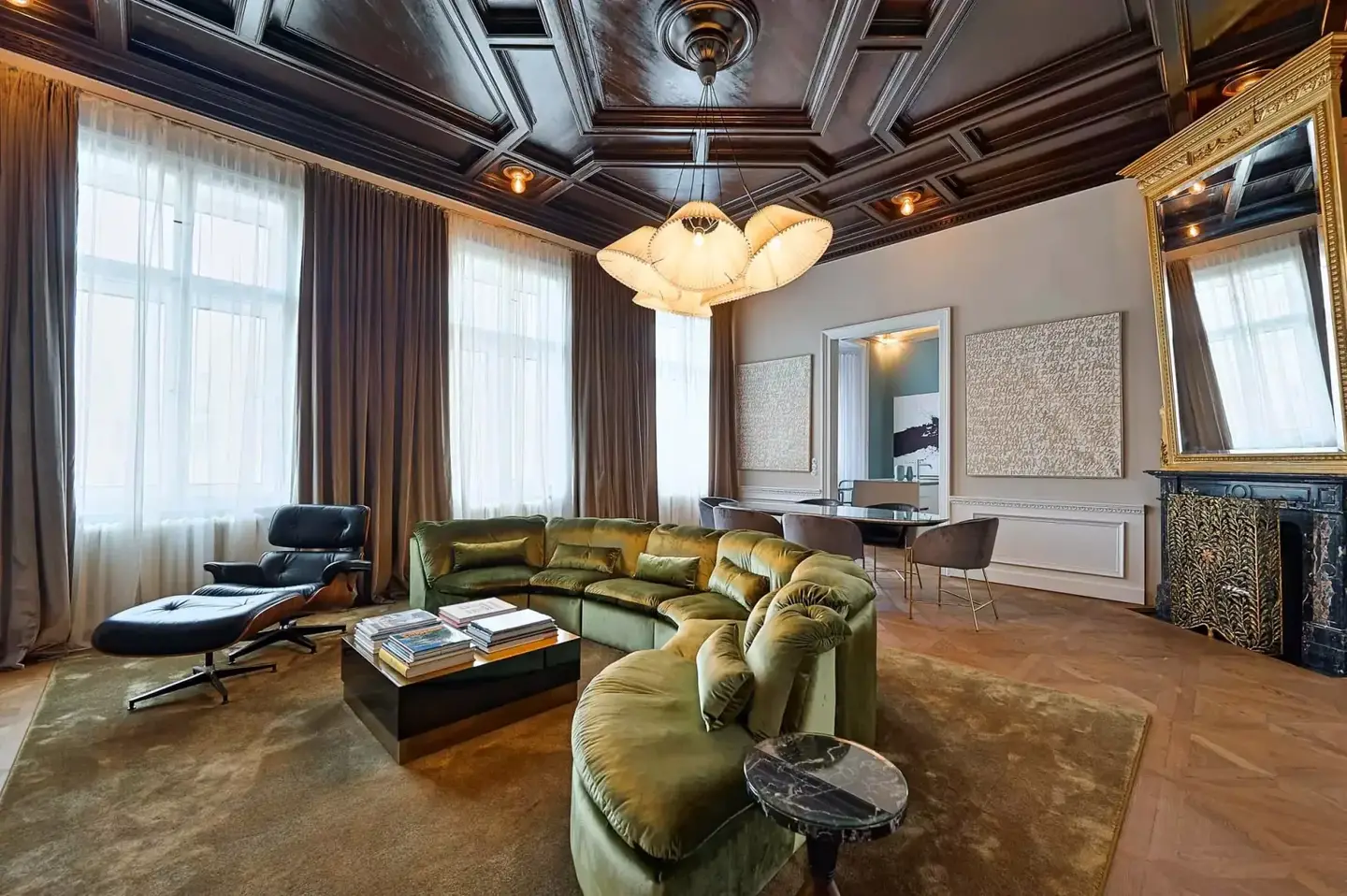 Exklusive Altbauwohnung an der Linken Wienzeile – 150 m² mit Terrasse & privatem Lift
