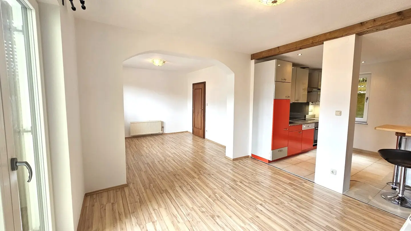 Wohn-/Esszimmer - Wohnung - Seeboden - miete