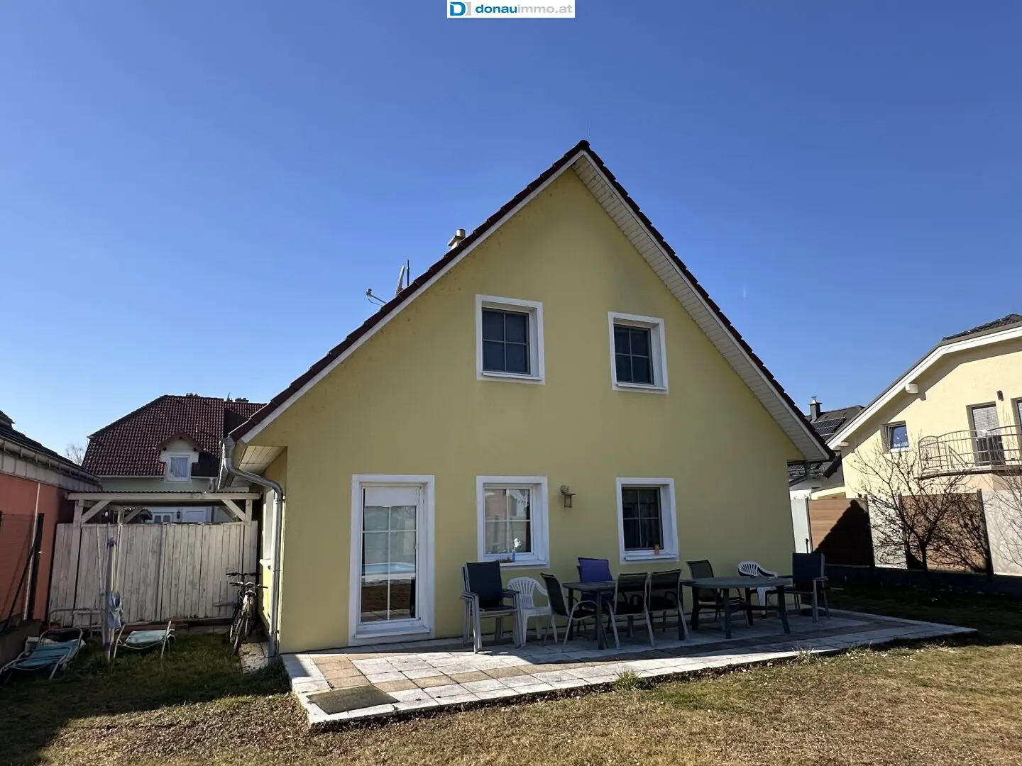 3464 Hausleiten Dream house with great garden and pool in green quiet location