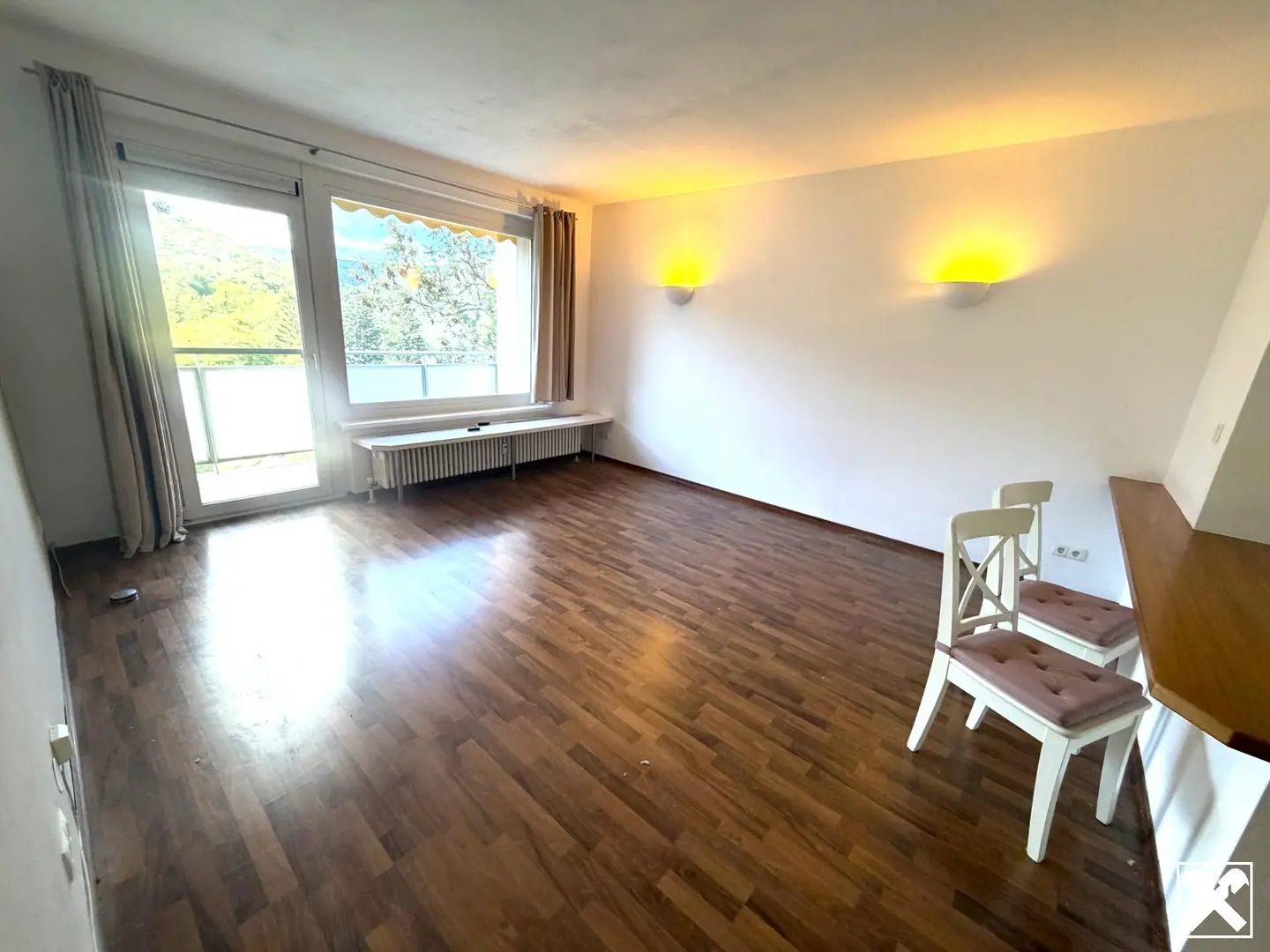 Bright apartment with loggia and scenic view