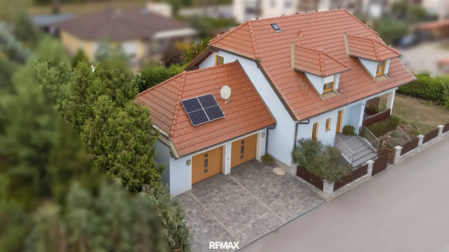 Familienfreundliches Einfamilienhaus in Massivbauweise