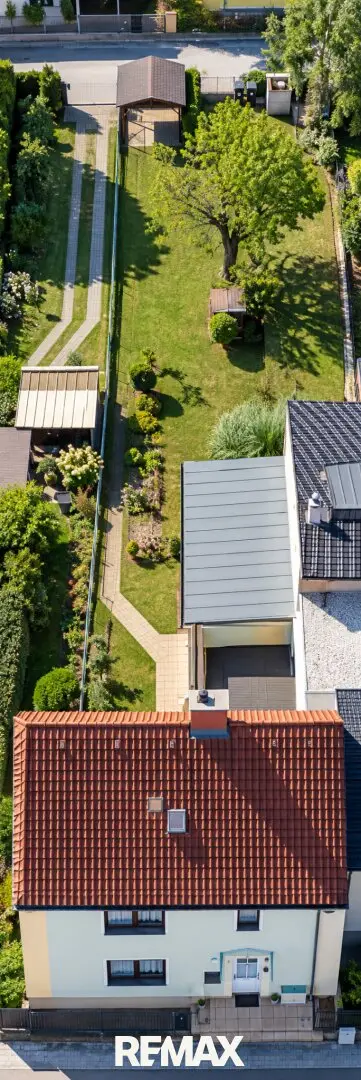 Single-family house with design potential