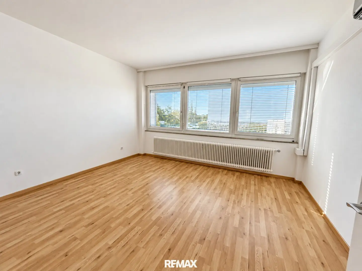 "4-Zimmer-Wohnung | 125m² Wohnfläche in zentraler Mödlinge Lage"