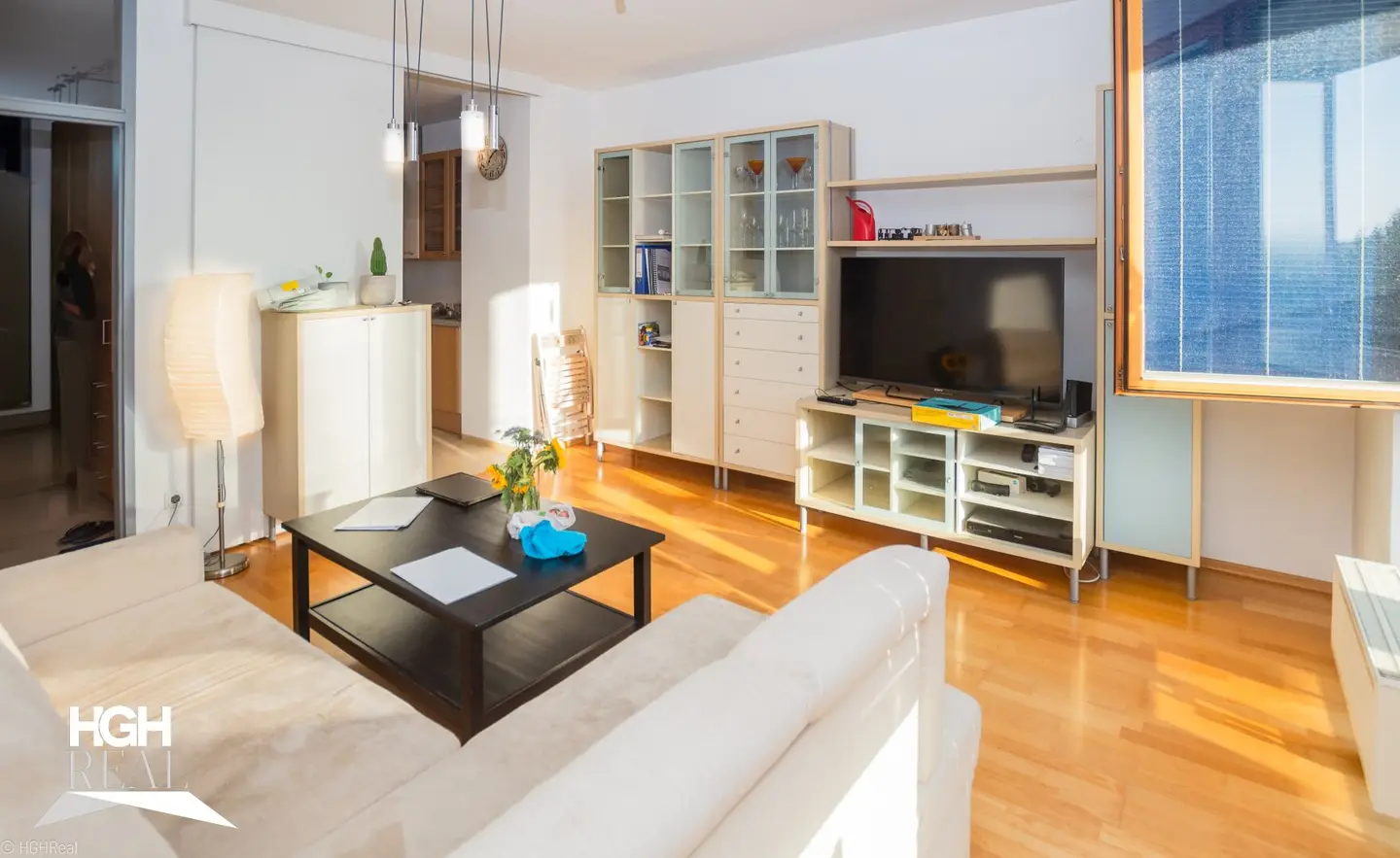 1220 Wien Helle, ruhige 3-Zimmer Wohnung mit sonniger Loggia im 3. Liftstock mit Grünblick