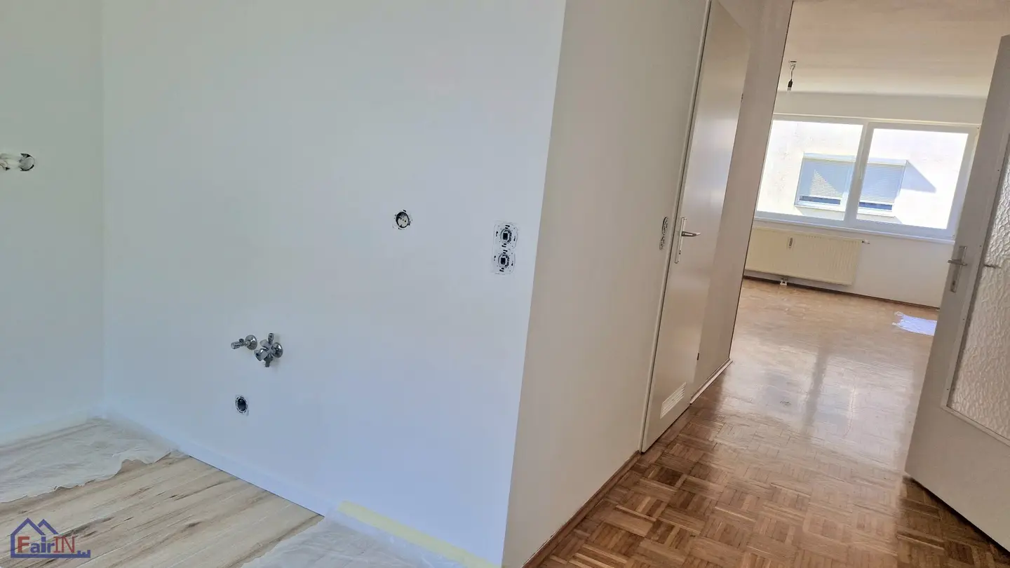 Sanierte 2-Zimmer-Wohnung 59 m² in 1230 Wien, U-Bahn-Nähe, Lift, nur 274.000€!
