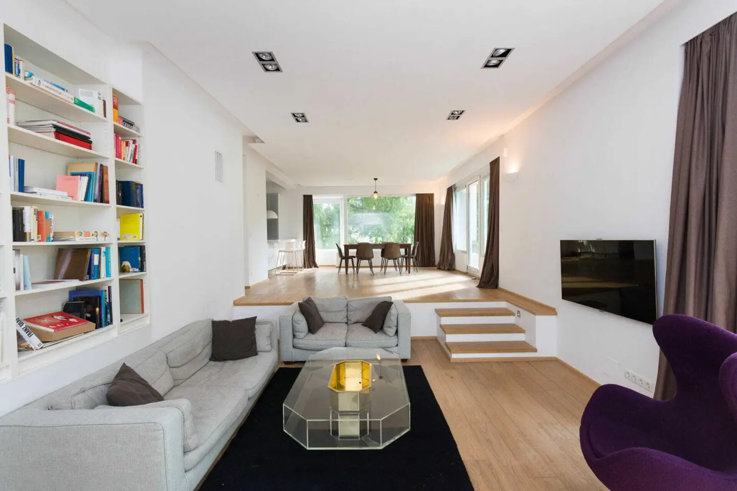 Exklusive Neubau-Villa in Döbling – ca. 250 m² mit Pool, weitläufigem Garten und Grünblick in absoluter Ruhelage