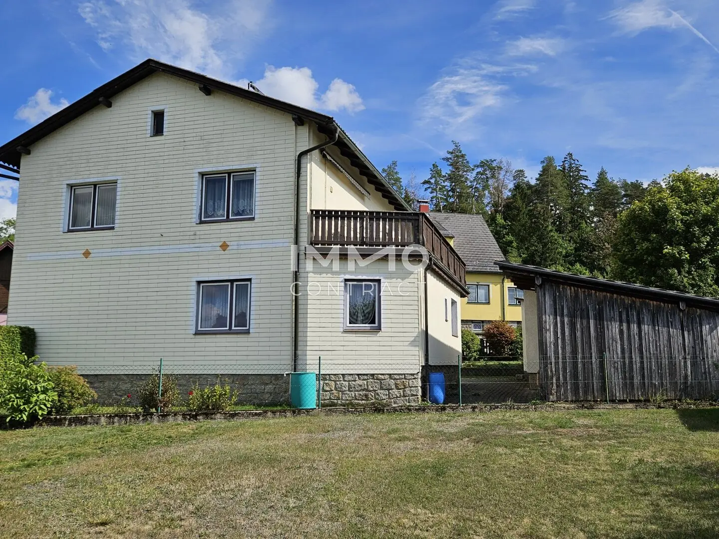 Zweifamilien- bzw. Mehrgenerationenhaus mit vielseitigen Nutzungsmöglichkeiten in Heidenreichstein!