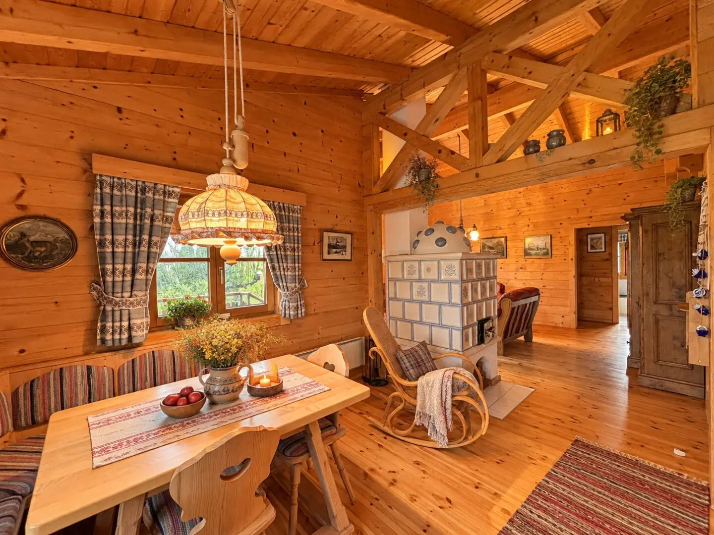 MADE IN AUSTRIA | Ferienhaus mit Echtholz-Ausstattung und Kachelofen | Natur und echtes Alpenflair | Tennisplatz ums Eck | zahlreiche Wanderwege