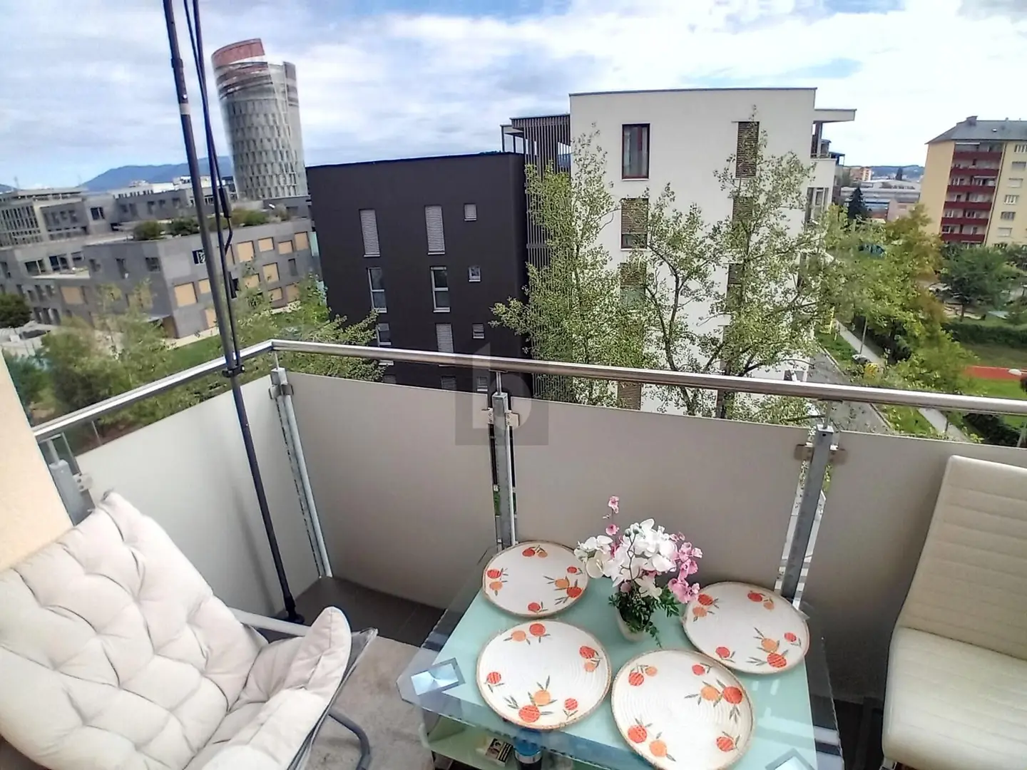 Wohnung mit zwei Balkonen und Weitblick