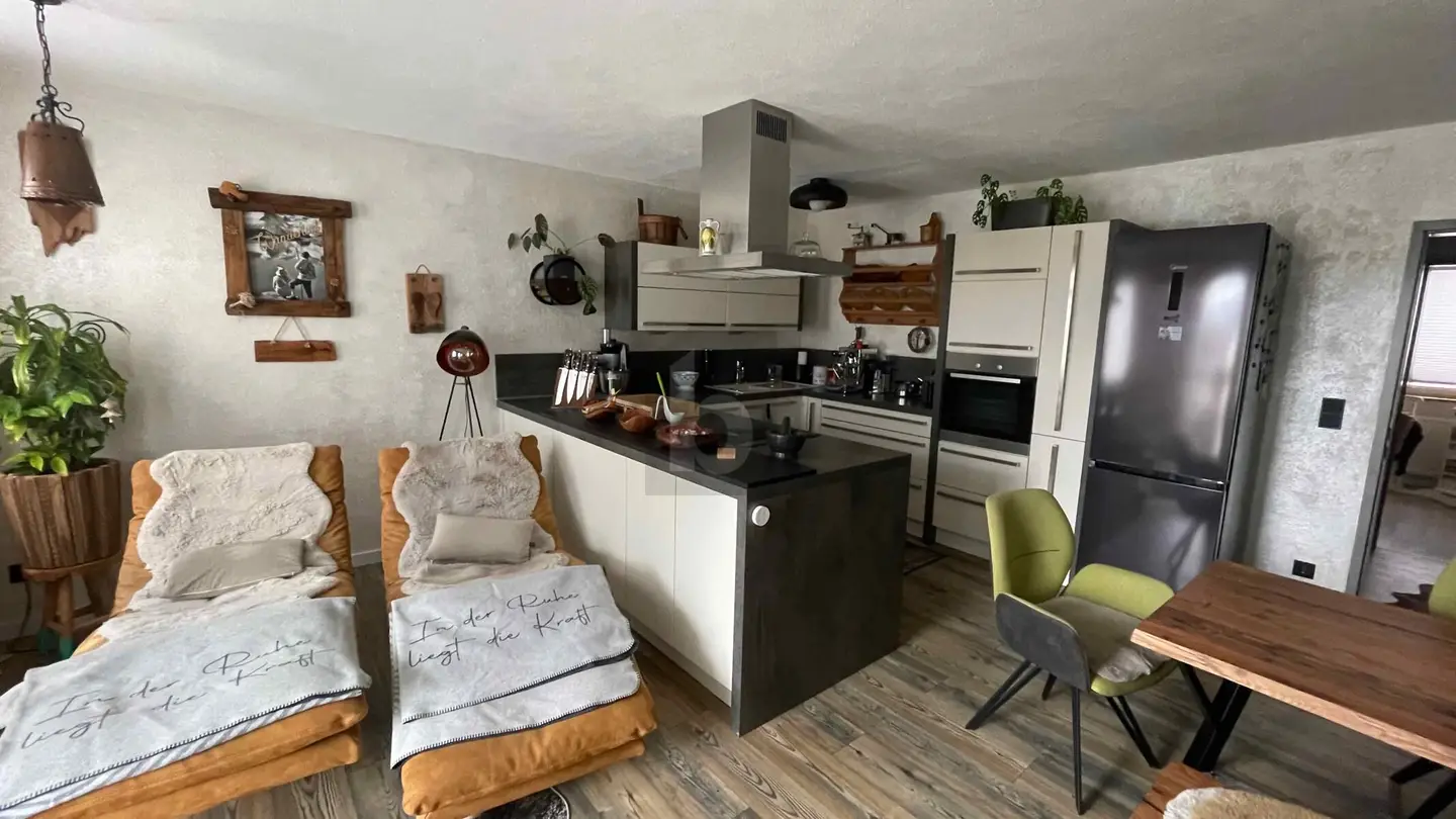 Bright Wohnung with large loggia and panoramic view