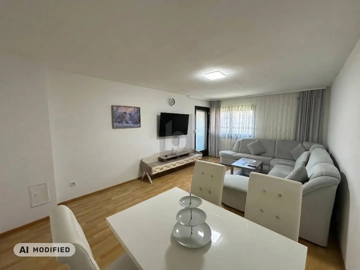 Bright Wohnung with southwest balcony and private parking