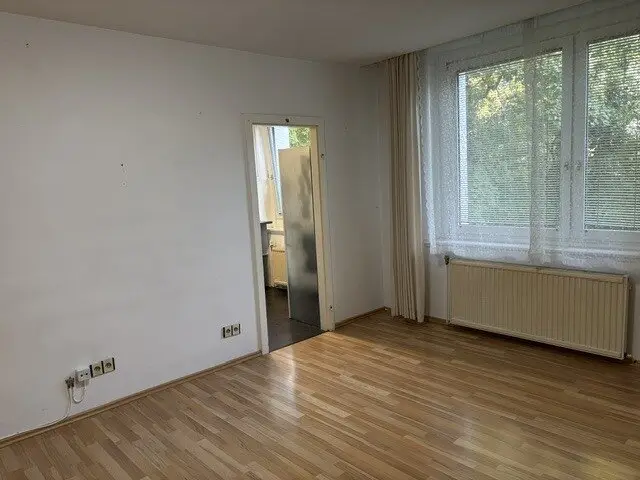 Mödling 2-room central quiet location