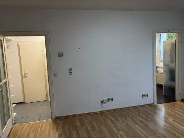 Mödling 2-room central quiet location