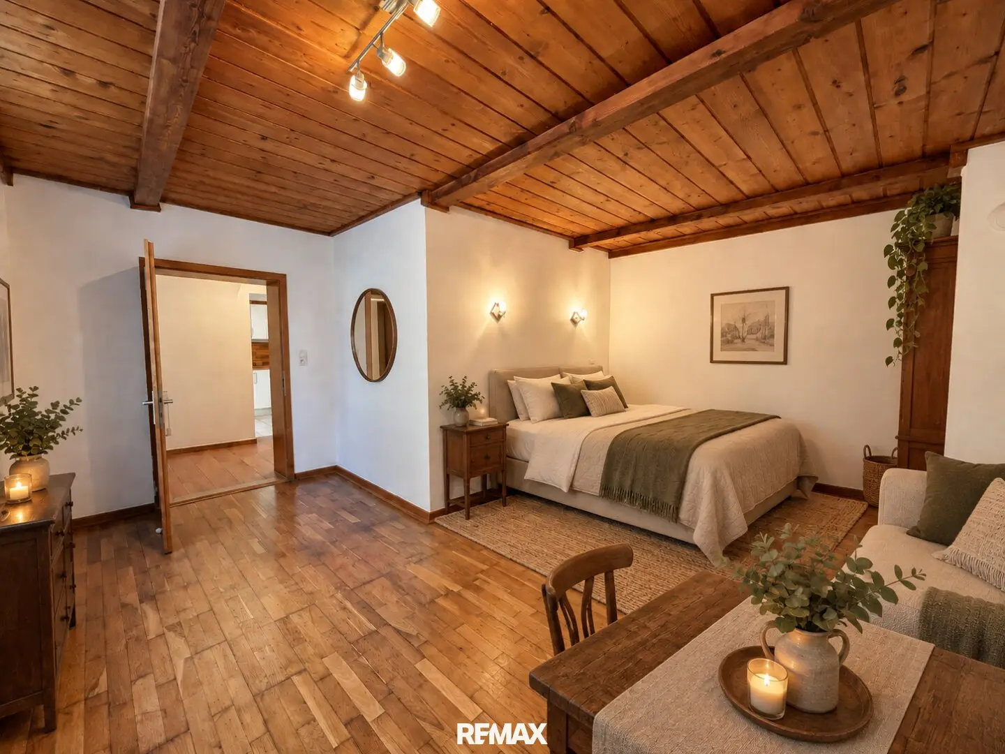 Historic charm in prime location – well maintained studio apartment in Innsbruck-Hötting