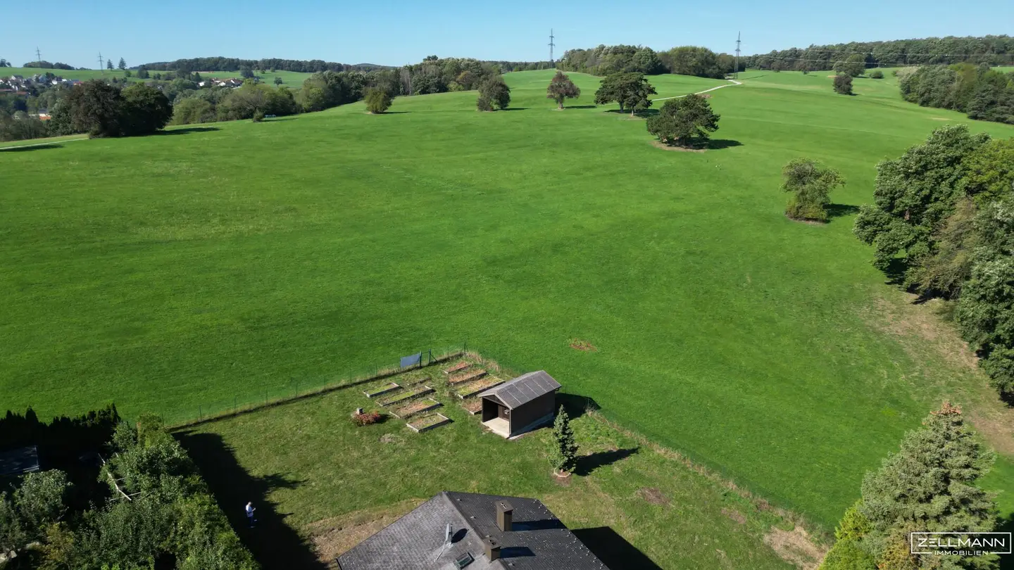 Where the road ends, the expanse begins – Your retreat in the green | ZELLMANN IMMOBILIEN