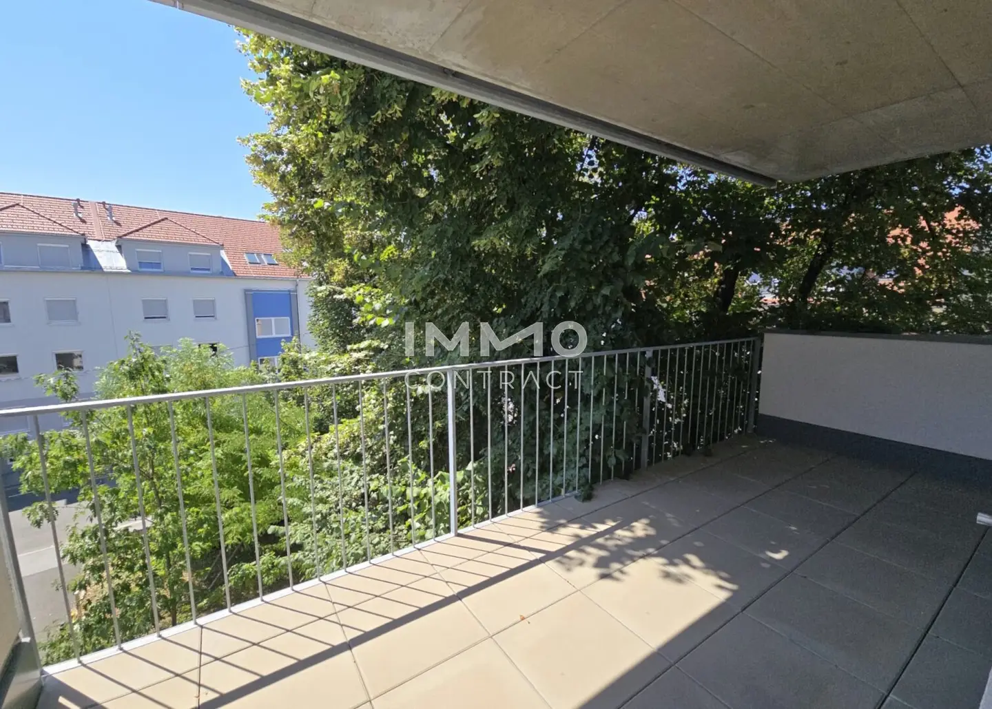 NEUWERTIGE 2-ZIMMERWOHNUNG NAHE FH JOANNEUM MIT BALKONTERRASSE - Eckertstraße 56 - Top 10