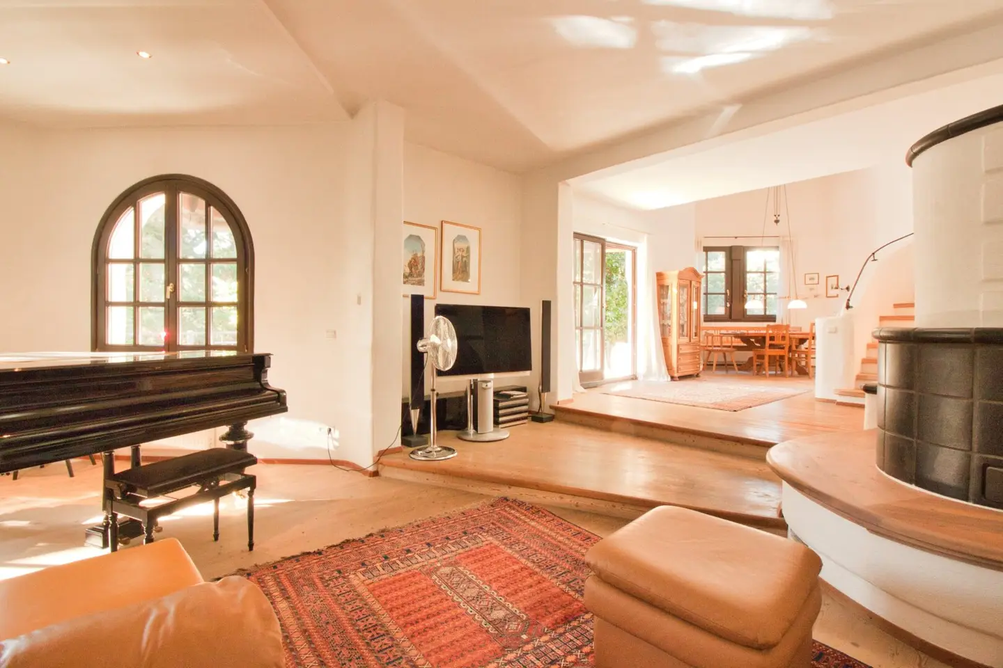 Außergewöhnliches Ziegel-Architektenhaus | 330 m² Nutzfläche | 883 m² Eckgrundstück | Doppelgarage | Wolfersberg