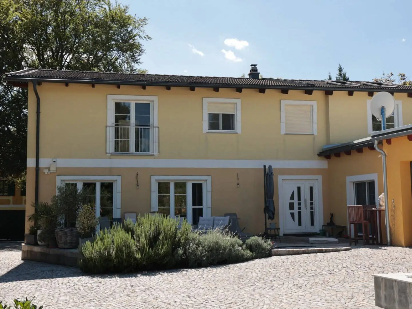 Ihr Zuhause im Bezirk Baden – ruhig, sicher, modern und bestens mit Wien verbunden