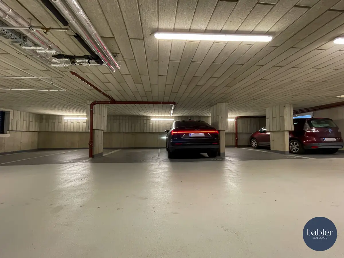 New build garage parking near Badner Bahn Anlegerwohnung