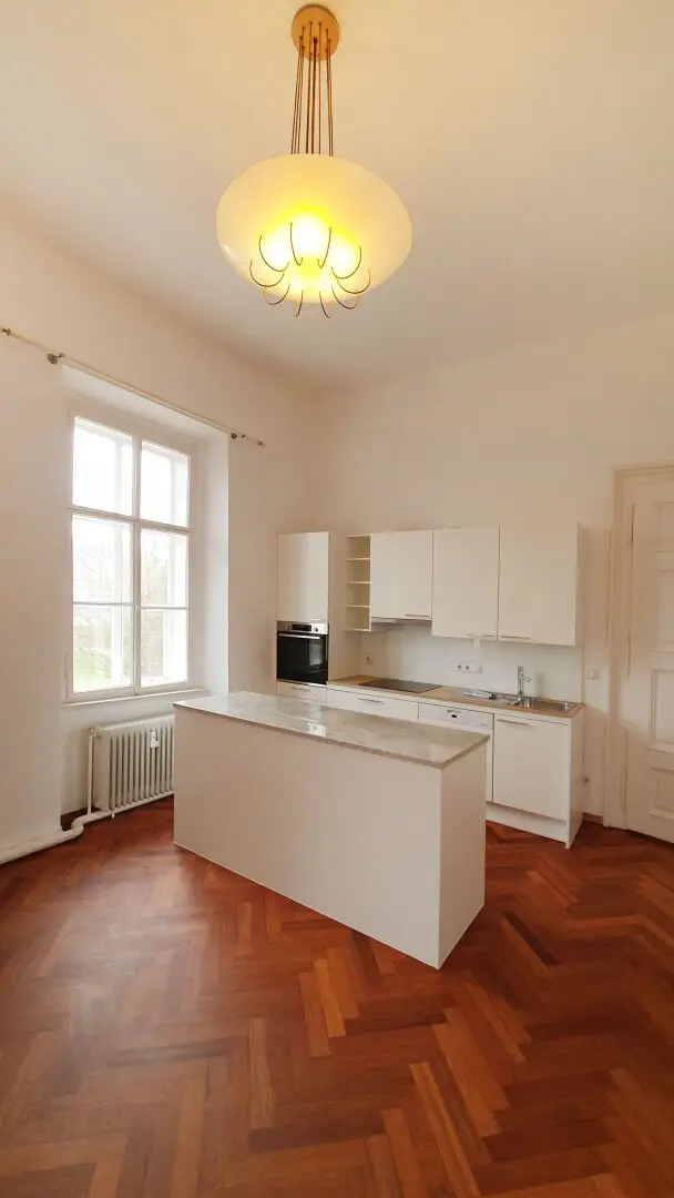 RARITÄT zur Miete! Stilvolle 2 Zimmer-Wohnung in Jahrhunderwende-Villa Oberalm