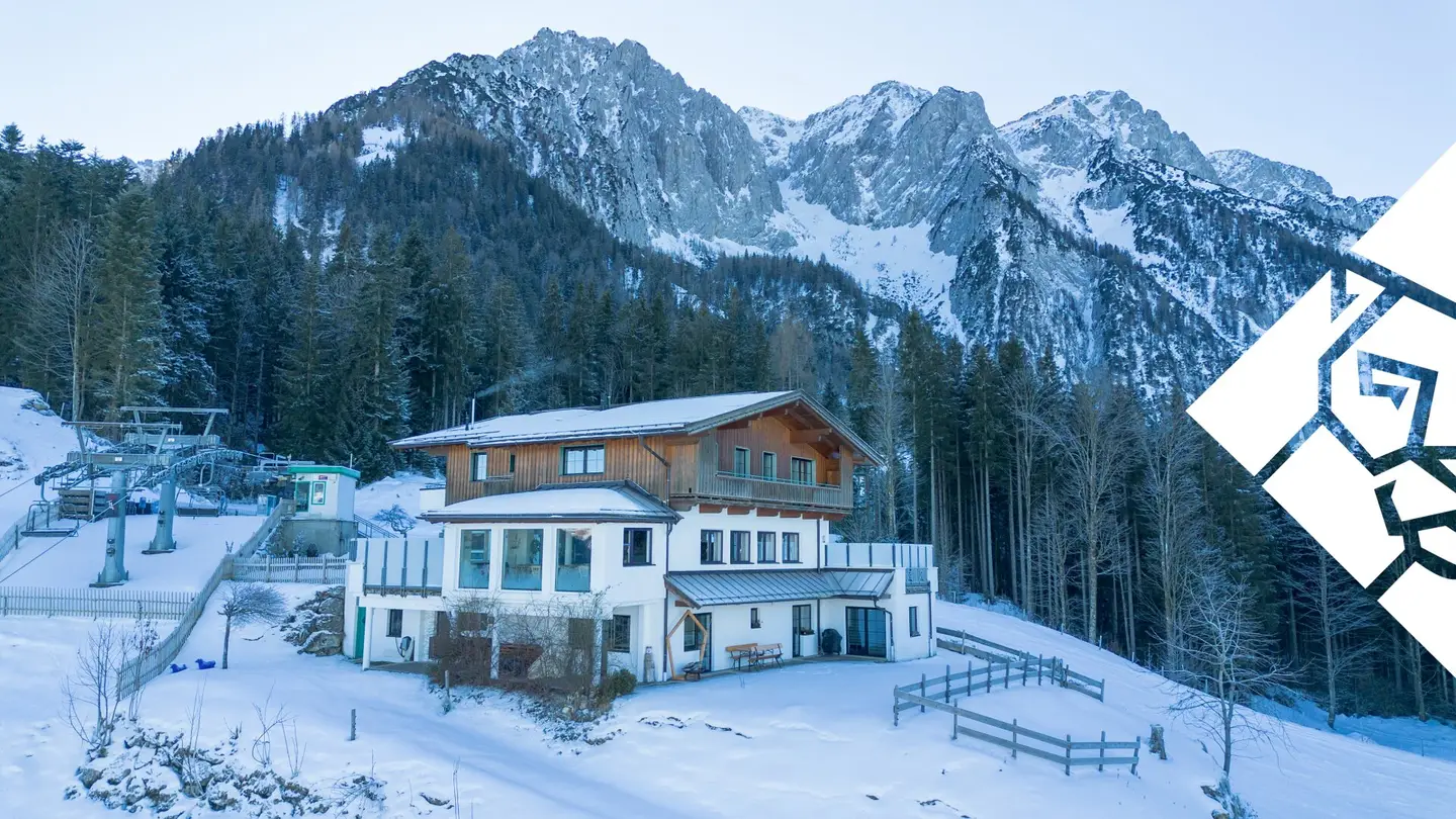 Berghof an der Bergstation Zahmer Kaiser – Gastronomie &amp; Beherbergung in Alleinlage