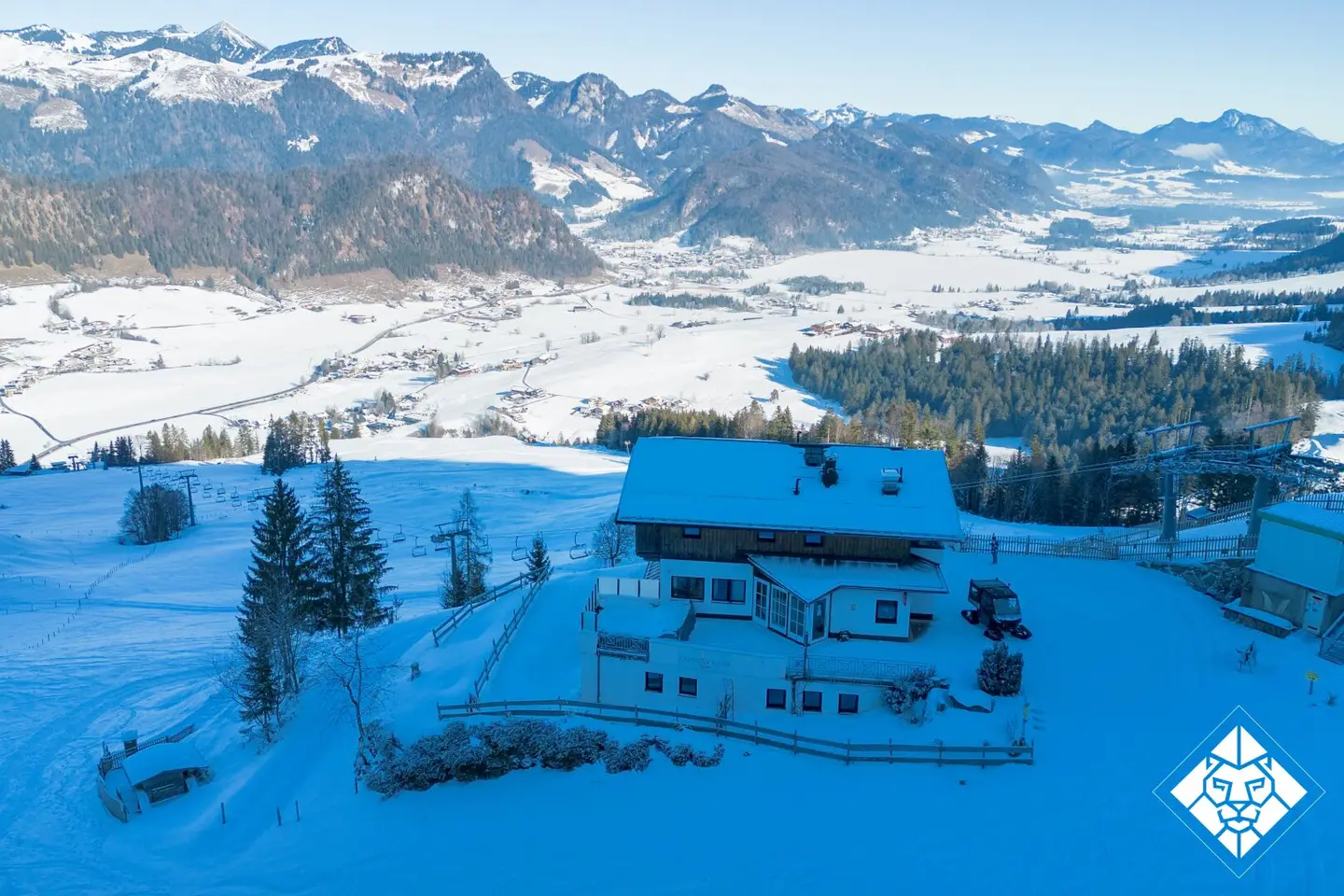 Berghof an der Bergstation Zahmer Kaiser – Gastronomie &amp; Beherbergung in Alleinlage
