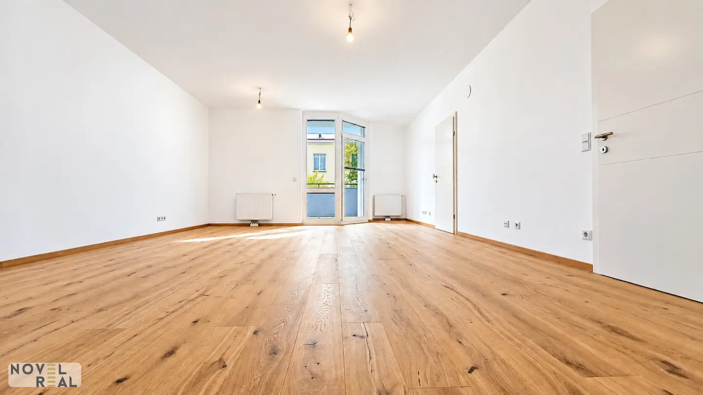 Charming 2-room apartment with loggia and high-quality fittings in 1170 Vienna