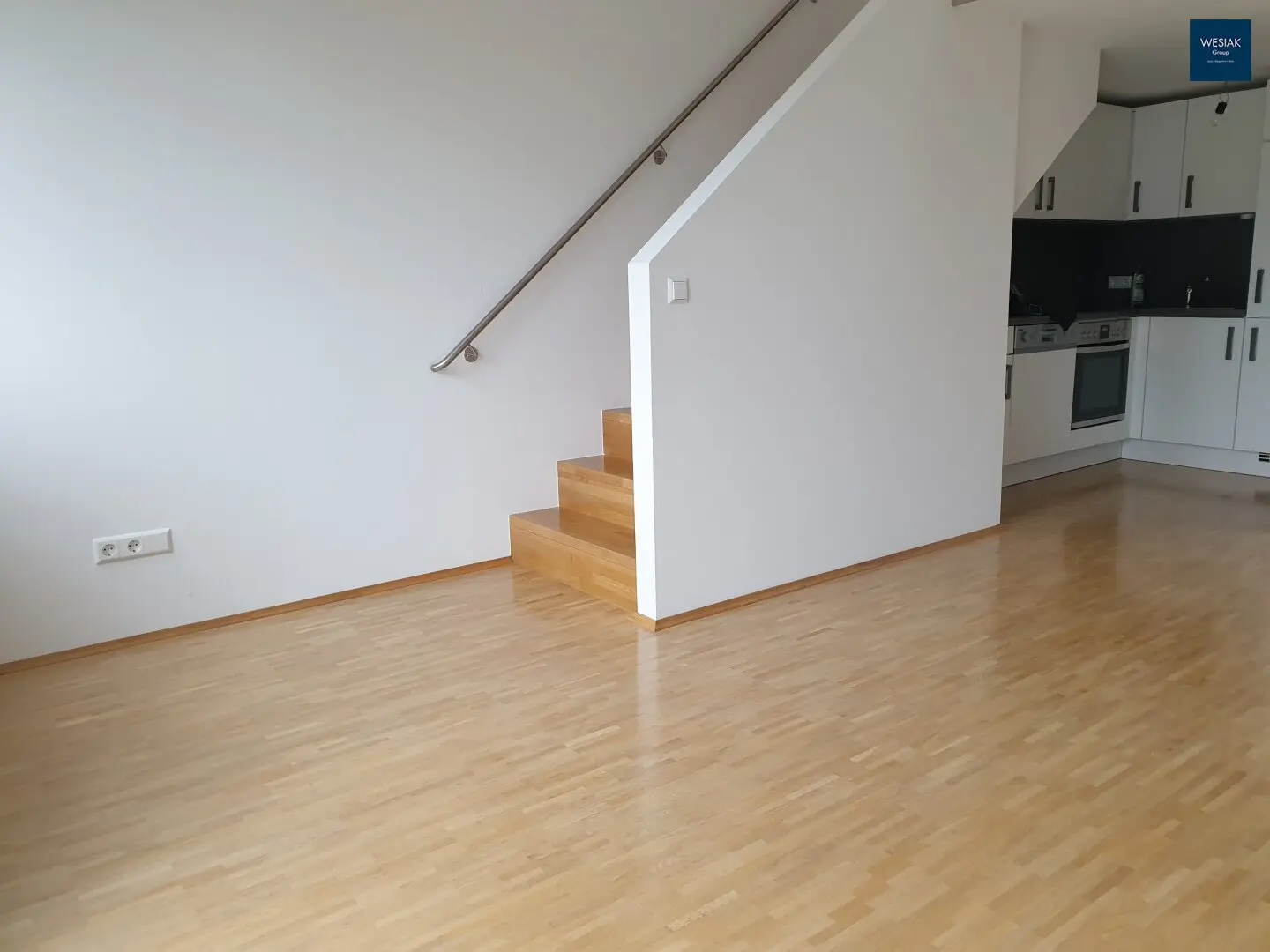 Alte Poststraße 98/26 Modern maisonette with balcony ideal for investors rented until 31.01.2031