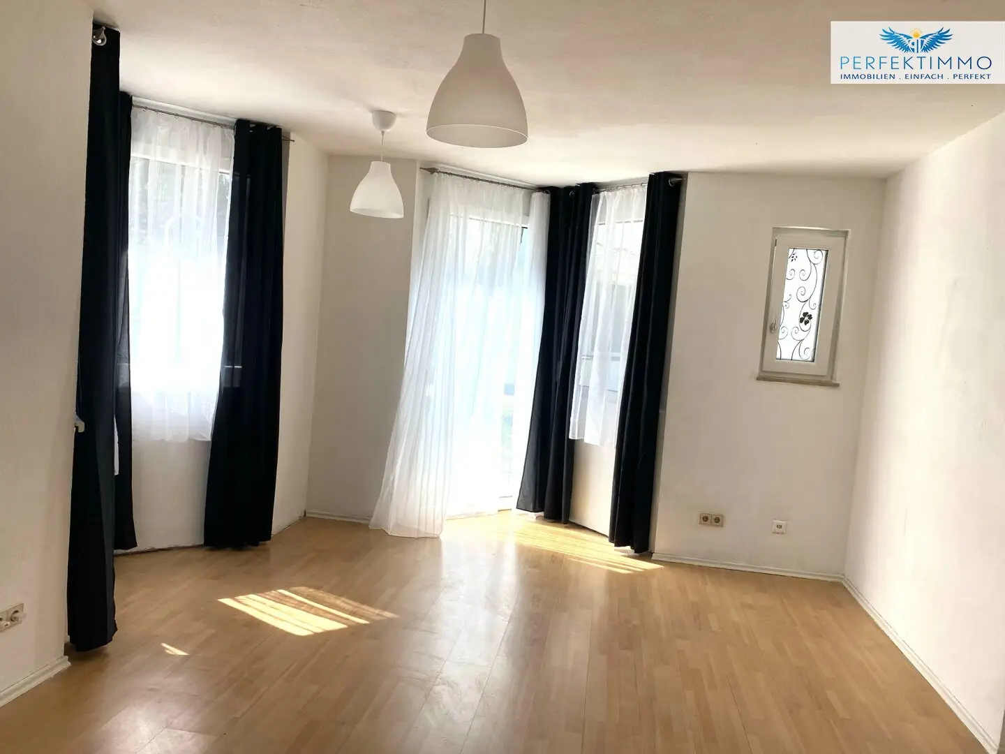 Small, fine garden apartment